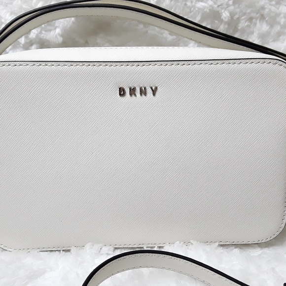 📸 DKNY White & Black Camera Bag - Picture 2 of 5